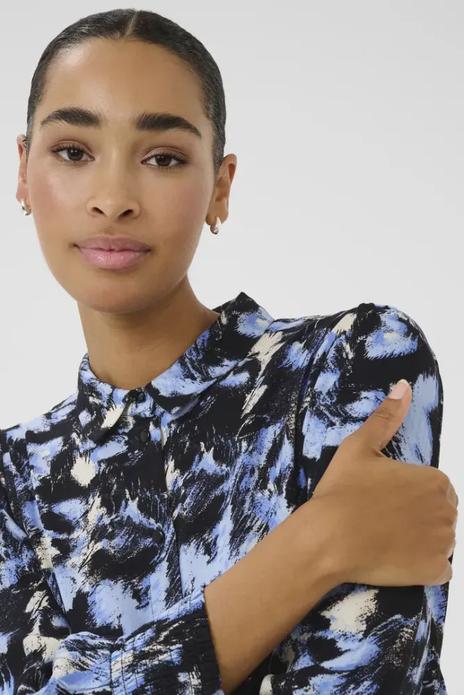 Hovedbilde KALura Shirt 10509509 - Black/Blue Graphic 106806