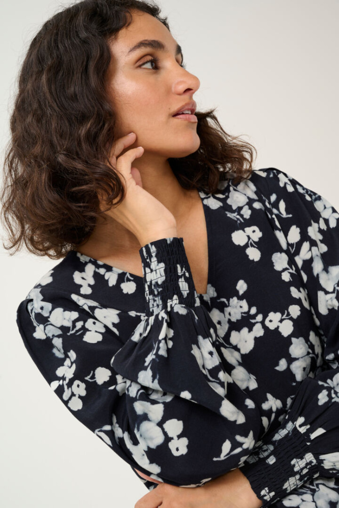 Hovedbilde KAAlice Blouse 10509405 - Marine Flower