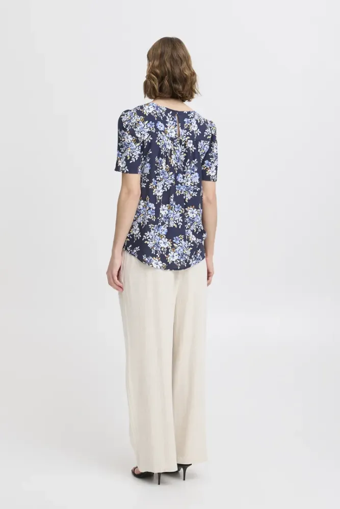Hovedbilde BYMmjoella O-neck Top 20811222 - Navy Bouquet 204600