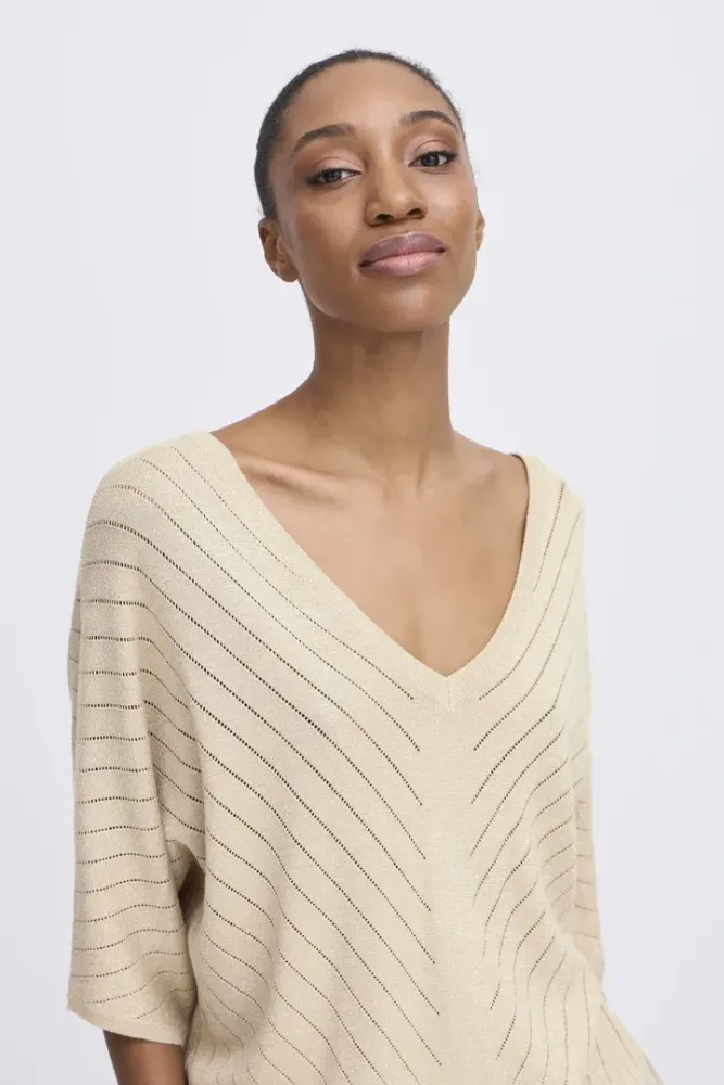 Bilde av BYMobbe V-neck Jumper 20816832 - Frosted Almond 131012