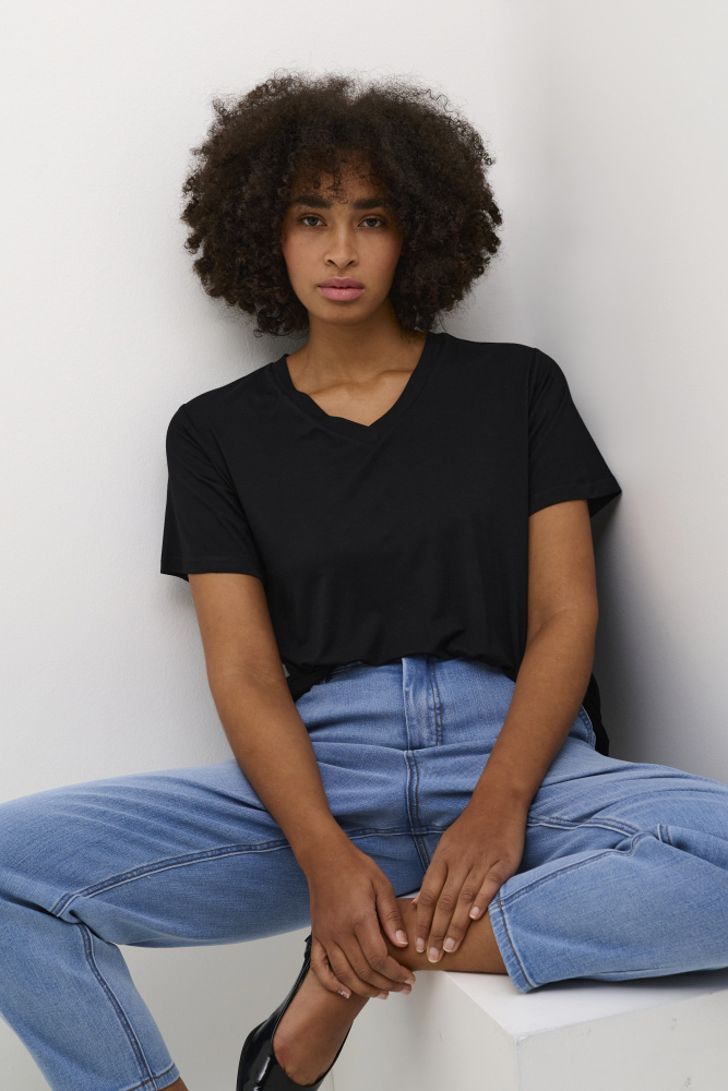 Hovedbilde KAFrida V-neck Tee 10508581 - Black Deep 100121