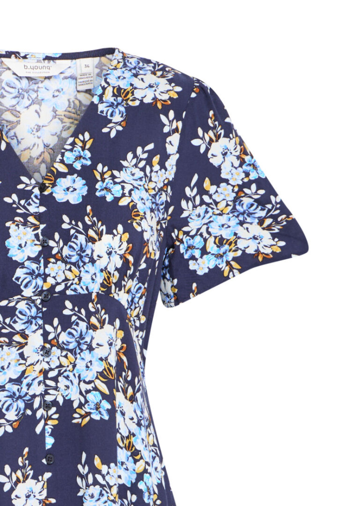 Hovedbilde BYMmjoella Short V-neck Dress 20814532 - Navy Bouquet 204600