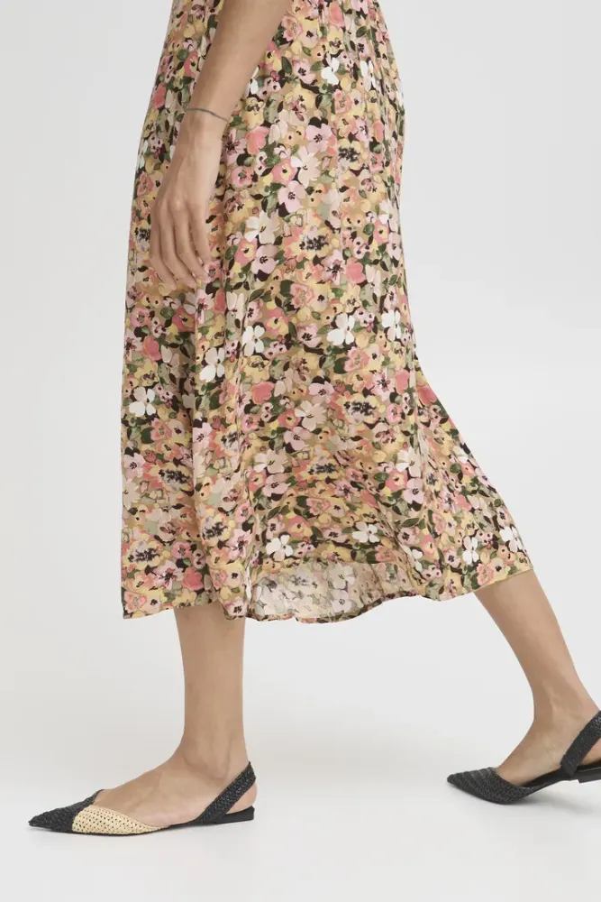 Hovedbilde BYMmjoella Midi Skirt 20816524 - Coral Blush Flower 204525