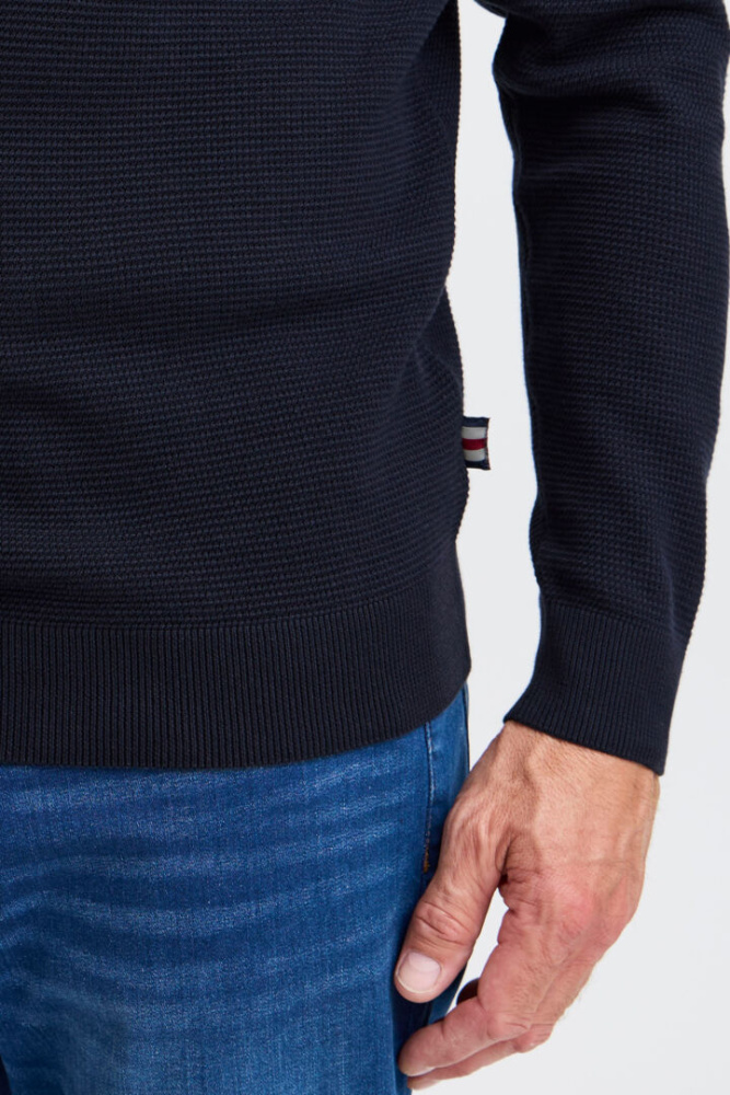 Hovedbilde FQ1924 Kyle Strukture Knit 21900699 - Salute 194011