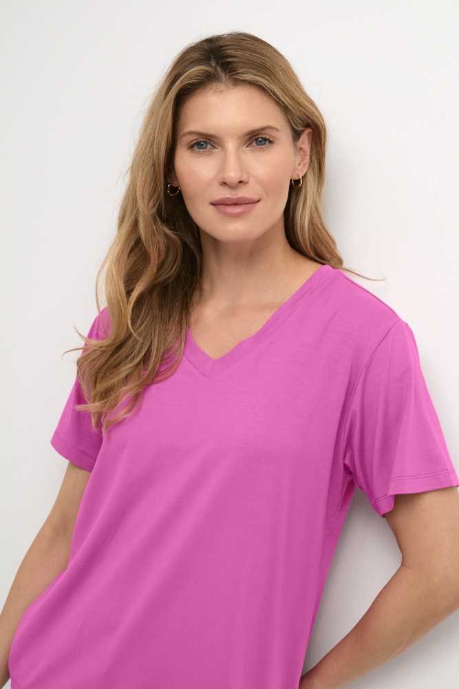 Hovedbilde KAFrida V-neck Tee 10508581 - Festival Fuchsia 192434
