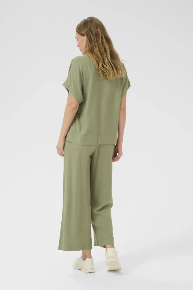 Bilde av Kaffe Kamilla Wing Blouse 10509670 - Oil Green 170115