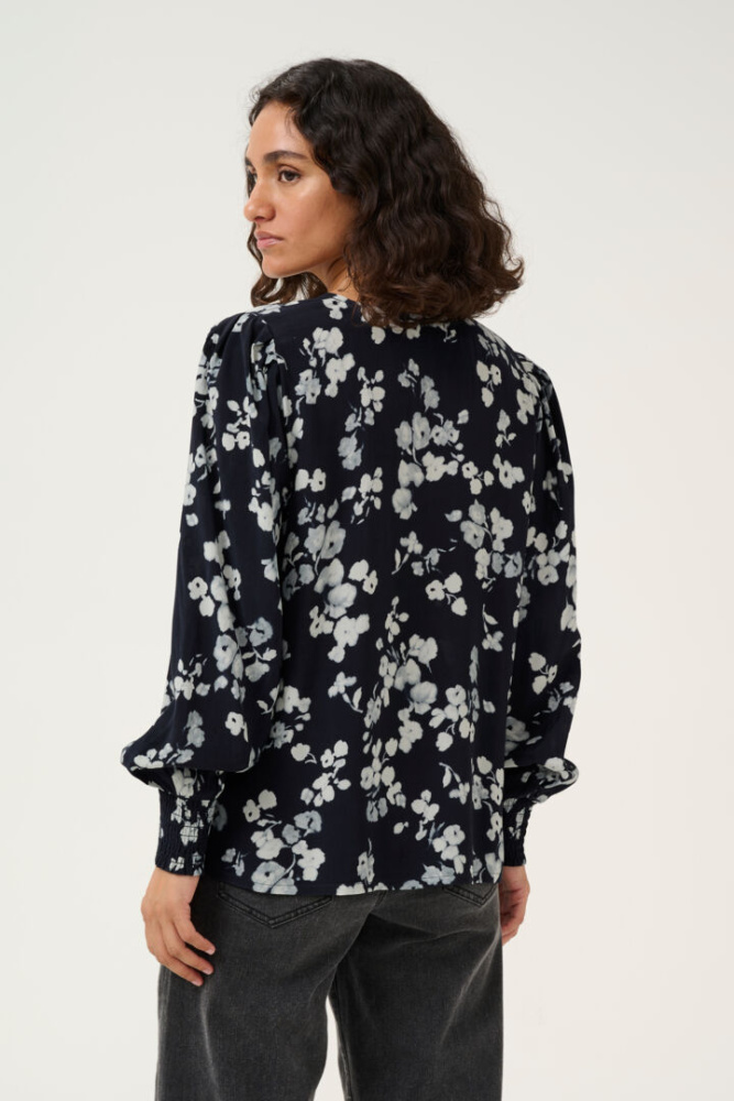 Hovedbilde KAAlice Blouse 10509405 - Marine Flower
