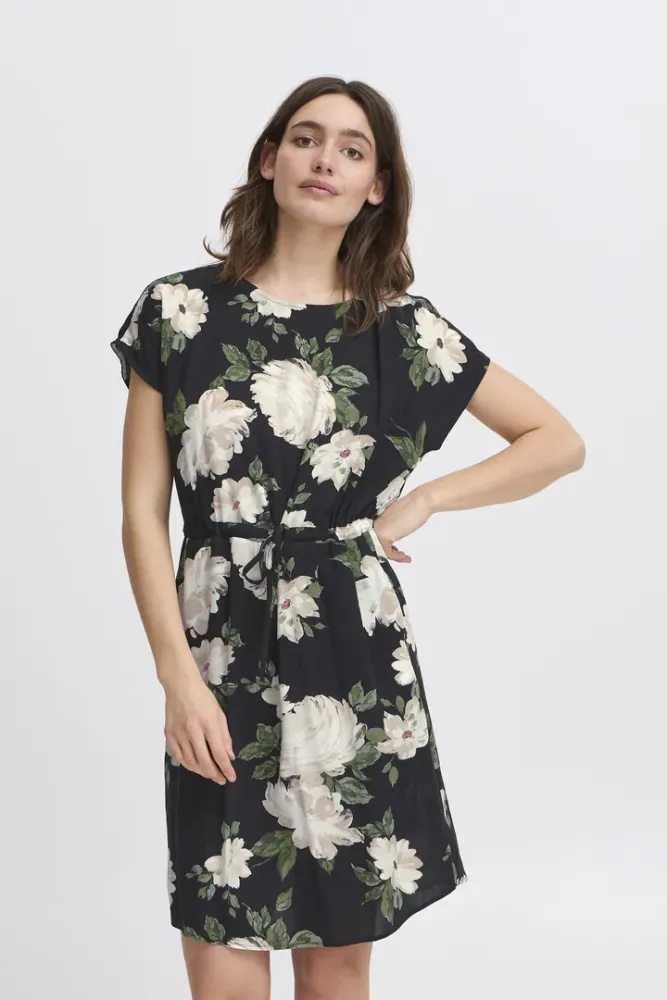 Hovedbilde Bymmjoella Oneck Dress 20811226 - Black roses 204595