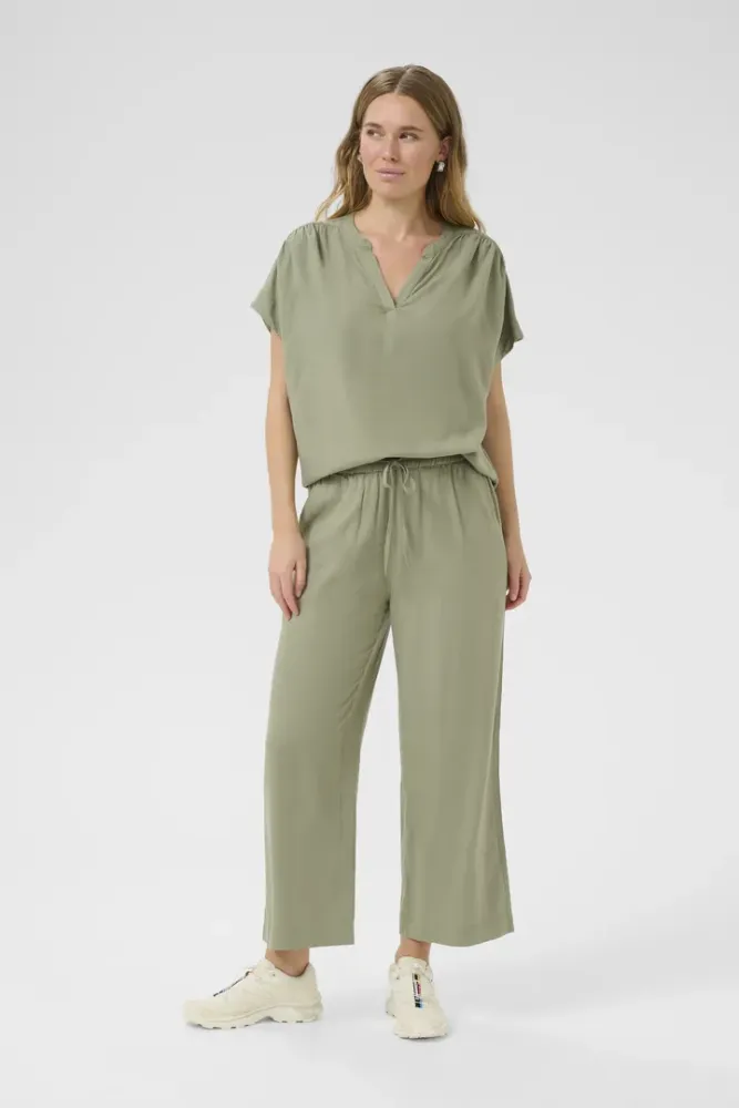 Bilde av Kaffe KAmilia Cropped Wide Pants 10509666 - Oil Green 170115